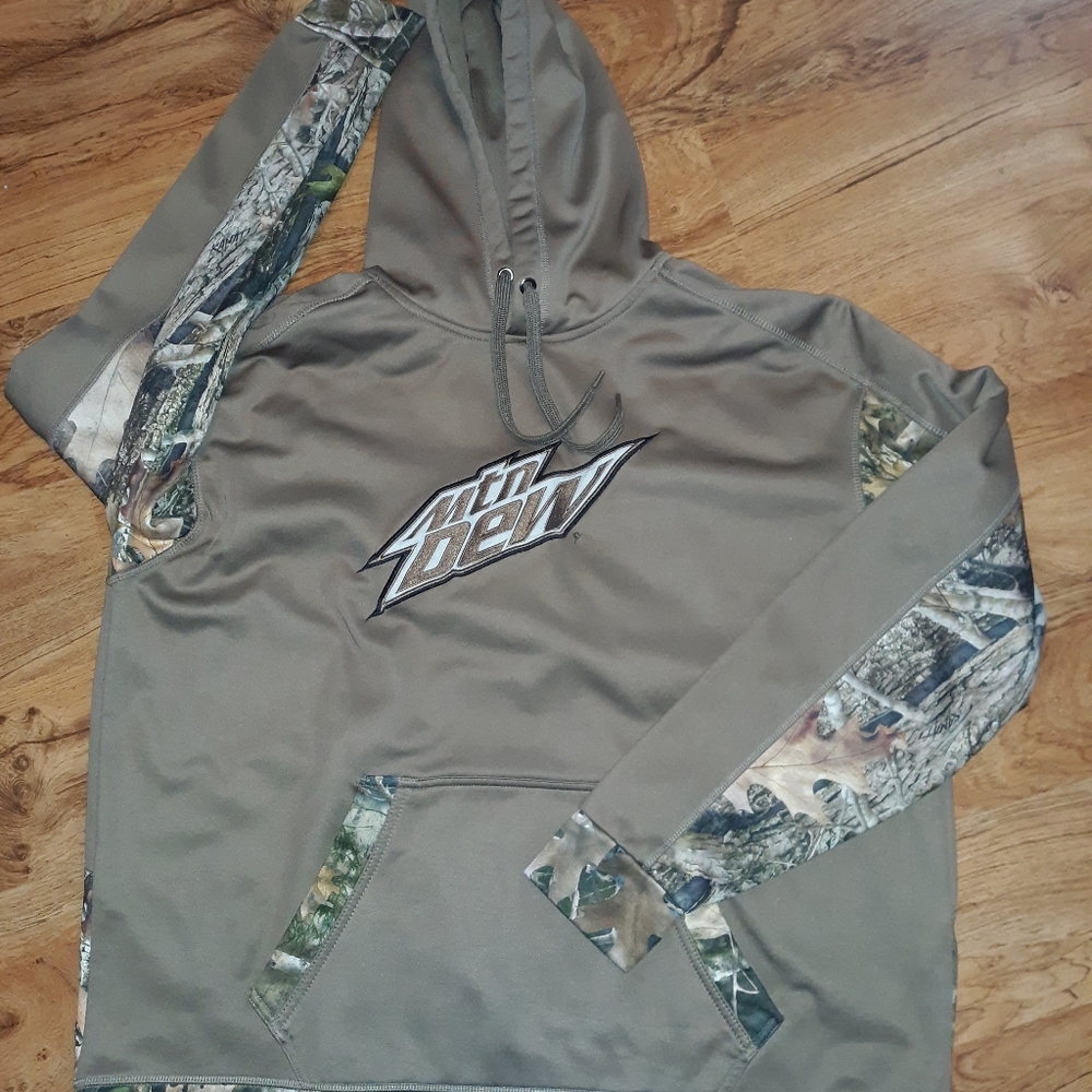 Mens XL Mountain Dew Sweatshirt